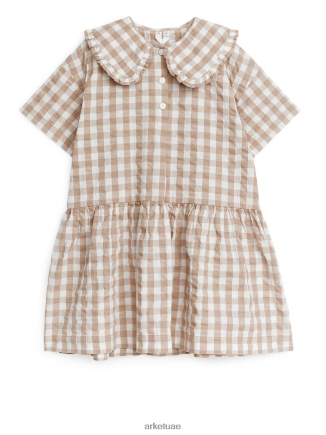 ملابس عبد اللطيف ARKET أطفال فستان قطني بياقة مكشكشة بيج/مربع BXB8481369