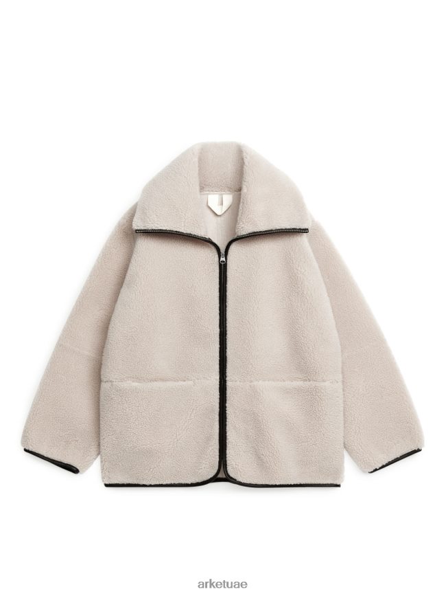 ملابس عبد اللطيف ARKET نحيف سترة جلدية مفصلة بيج فاتح/أسود BXB848477