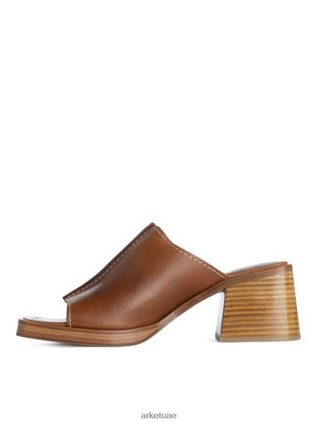 أحذية عبد اللطيف ARKET نحيف البغال الجلدية مكتنزة كونياك BXB848690