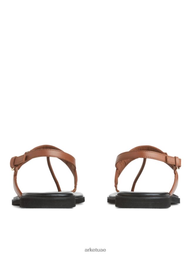 أحذية عبد اللطيف ARKET نحيف الصنادل الجلدية ثونغ بني BXB848706