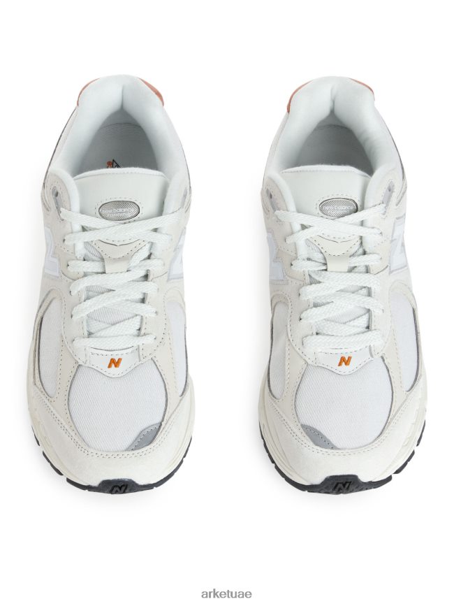 أحذية عبد اللطيف ARKET نحيف حذاء رياضي من نيو بالانس 2002R أبيض BXB848673