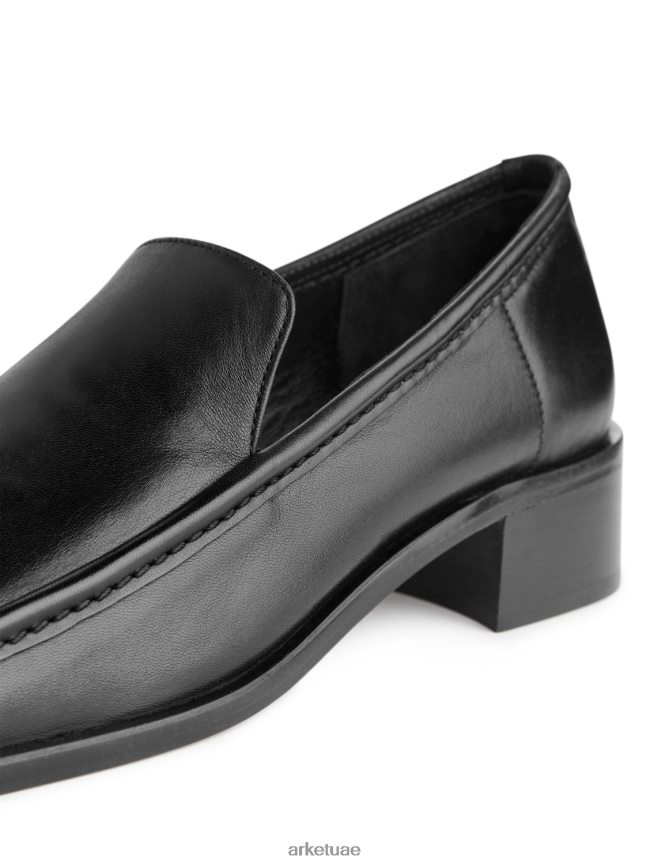 أحذية عبد اللطيف ARKET نحيف حذاء لوفر من الجلد بمقدمة مربعة أسود BXB848689