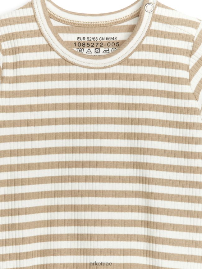 ملابس عبد اللطيف ARKET أطفال بدلة قطنية بأكمام قصيرة بيج/أوف وايت BXB8481750