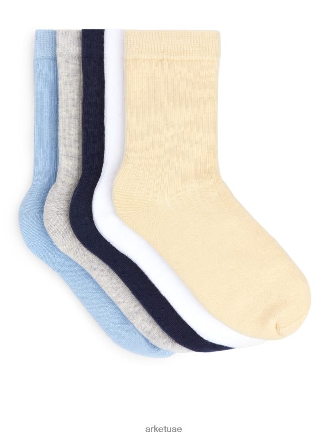 محايد/متعدد الألوان