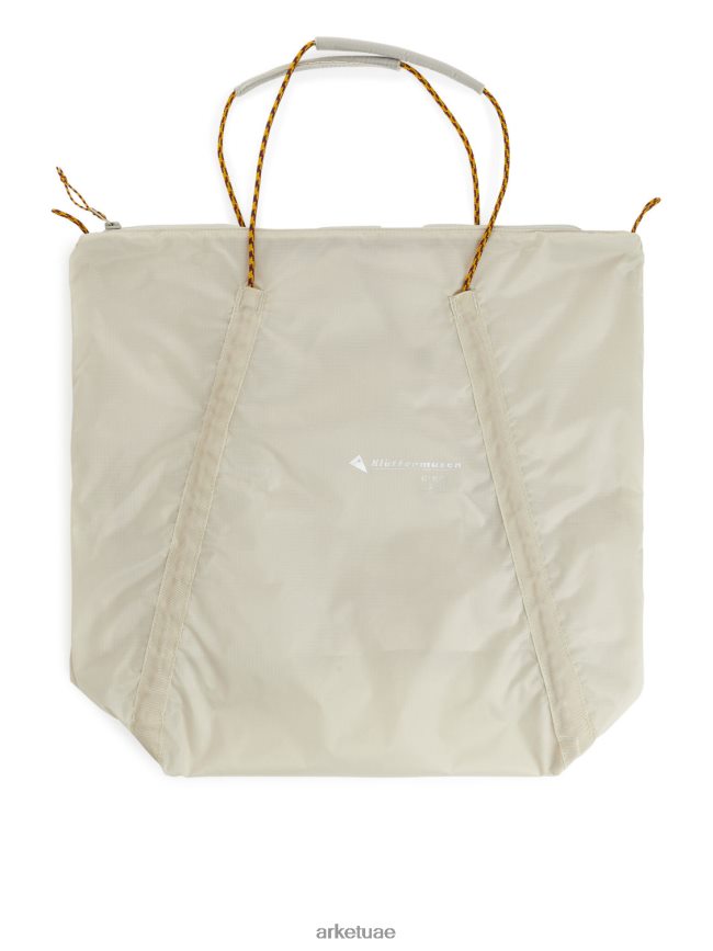 اللون مناسب