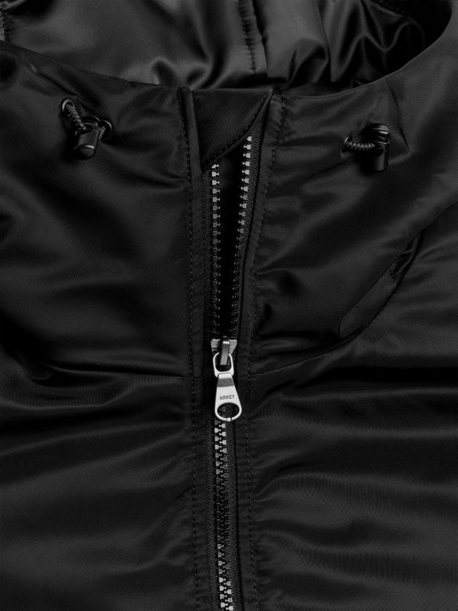 ملابس عبد اللطيف ARKET رجال سترة مقنعين نشطة أسود BXB8481166