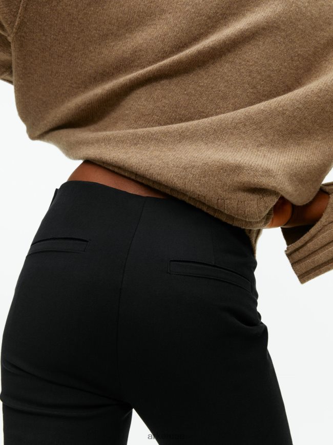 ملابس عبد اللطيف ARKET نحيف بنطلون قطن مطاطي قصير أسود BXB848225