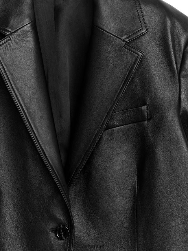 ملابس عبد اللطيف ARKET نحيف سترة جلدية كبيرة الحجم أسود BXB848497