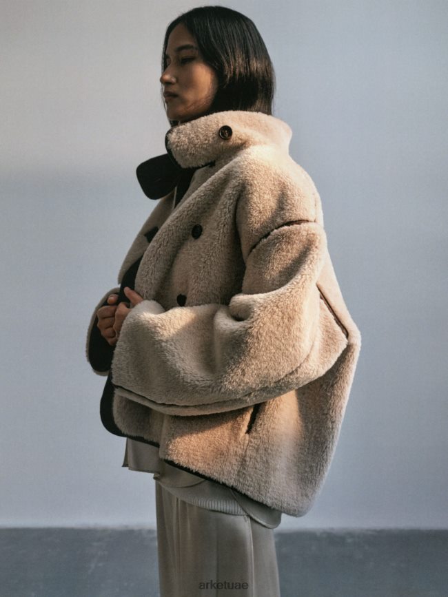 ملابس عبد اللطيف ARKET نحيف سراويل حرير البيج الفاتح BXB848516