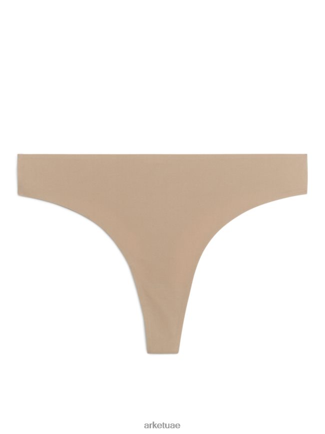 اللون مناسب